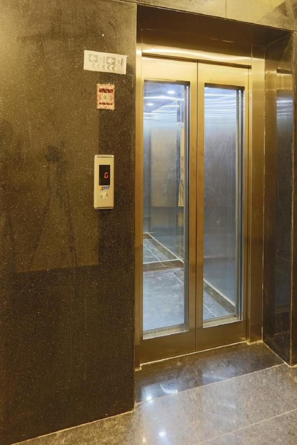 Hotel Devrana Delhi Airport New Delhi Exterior photo